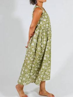 Style 1-1884288902-74 Mata Traders Green Size 4 Floor Length Print V Neck Tall Height Straight Dress on Queenly