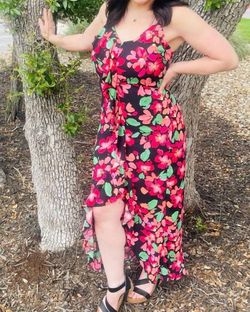 Style 1-1953137592-892 ANDREE BY UNIT Red Size 8 Floral Print Side slit Dress on Queenly
