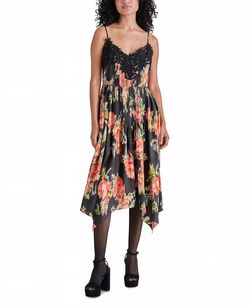Style 1-200163474-70 STEVE MADDEN Black Size 0 V Neck Wednesday Lace Cocktail Dress on Queenly