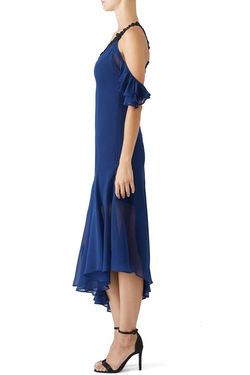 Style 1-385060847-5657-1 UnitedWood Blue Size 2 Lace Tall Height Cocktail Dress on Queenly