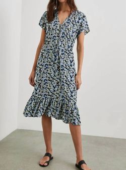Style 1-639145541-70 Rails Blue Size 0 Tall Height Floral Cocktail Dress on Queenly