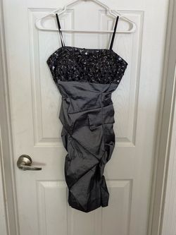 Blondie Nites Gray Size 8 Strapless Cocktail Dress on Queenly