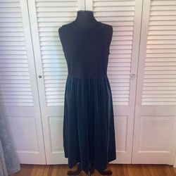 Gap Green Size 12 Military Floor Length A-line Dress on Queenly