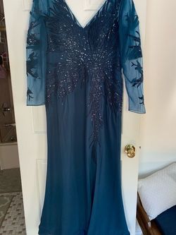 Alexander by Daymare Navy Blue Size 14 Plus Size Long Sleeve Sequined Train Dress on Queenly