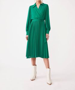 Style 1-2875821385-5 Suncoo Green Size 0 Sleeves Long Sleeve V Neck Cocktail Dress on Queenly