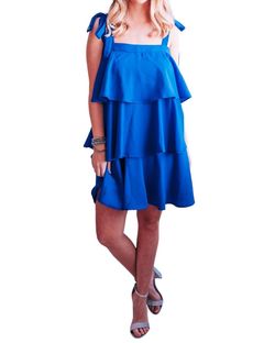 Style 1-4284007526-74 entro Blue Size 4 Summer Keyhole Casual Tall Height Cocktail Dress on Queenly
