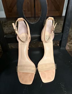 Vince Camuto Nude Size 4 Prom 50 Off Cocktail Dress on Queenly