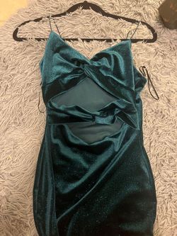 Style Open stomach! Windsor Green Size 0 Open Stomach! Sorority Mini Cocktail Dress on Queenly