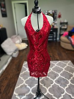 B. Darlin Red Size 0 Halter Jersey Mini Cocktail Dress on Queenly