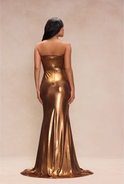 Brown Size 8 Side slit Dress on Queenly