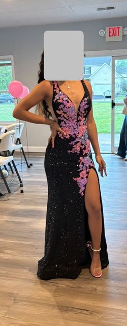 Style 88761 Amarra Black Size 6 Prom A-line Dress on Queenly