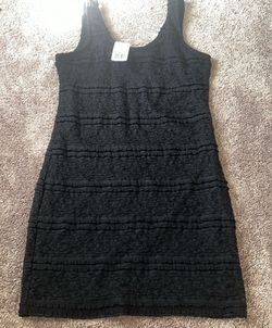 Forever21 Black Size 12 Floor Length Lace Straight Dress on Queenly