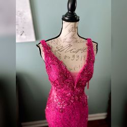Portia and Scarlett Pink Size 2 Feather Side Slit Sheer Mermaid Dress on Queenly