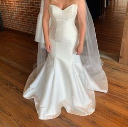 Style 3000 Allure Romance  White Size 16 3000 Ivory Mermaid Dress on Queenly