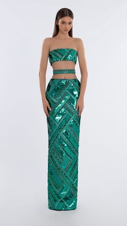 Style AD5809 Albina Dyla Green Size 4 Belt Ad5809 Lace Side slit Dress on Queenly