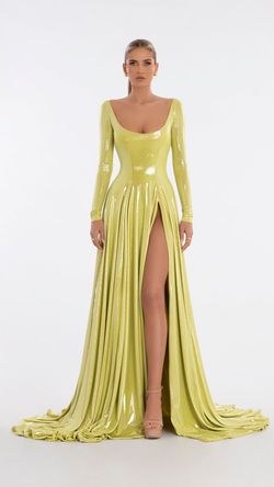 Style AD6006 Albina Dyla Yellow Size 8 Long Sleeve Jersey Side slit Dress on Queenly