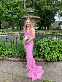 Portia and Scarlett Pink Size 4 Prom Side slit Dress on Queenly