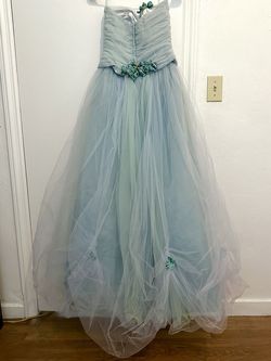 Jessica McClintock Blue Size 2 Tulle Prom Free Shipping Ball gown on Queenly