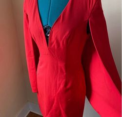 Red Size 2 Cocktail Dress on Queenly