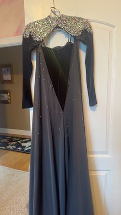 Johnathan Kayne Black Tie Size 6 Prom Cape Straight Dress on Queenly