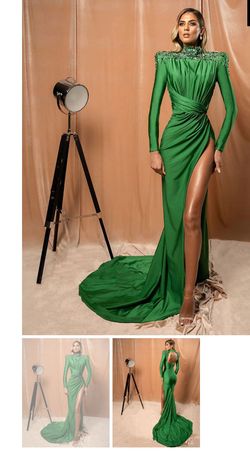 Albina Dyla Green Size 4 High Neck Side Slit Mermaid Dress on Queenly