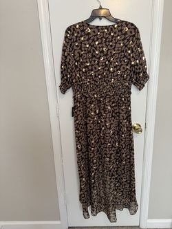 Express Brown Size 12 Plus Size Animal Print Jersey Casual A-line Dress on Queenly