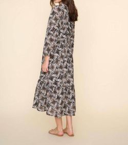 Style 1-1050635981-892 XIRENA Brown Size 8 Vintage Print Cocktail Dress on Queenly