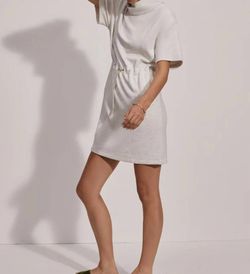 Style 1-2204294039-74 VARLEY Nude Size 4 Tall Height Ivory Cocktail Dress on Queenly
