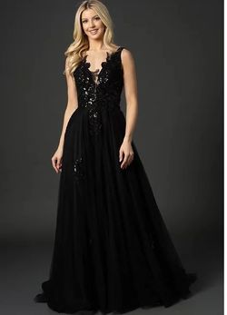 Style 6557 Nina Canacci Black Size 6 Military Bridgerton Tulle Floor Length A-line Dress on Queenly