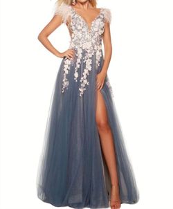 Style 1-2706070511-649 ALYCE PARIS Gray Size 2 Tall Height Feather Side slit Dress on Queenly