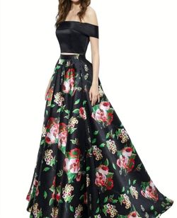 Style 1-2952397276-98 Angela and Alison Black Size 10 Floral Polyester Bridgerton Ball gown on Queenly