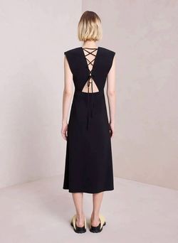 Style 1-3641326417-1901 A.L.C. Black Size 6 V Neck Free Shipping Tall Height Cocktail Dress on Queenly