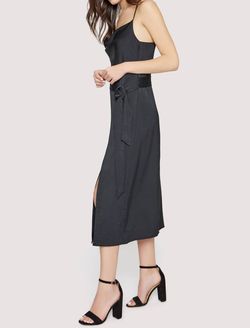 Style 1-3901725572-70 LOST + WANDER Black Size 0 Side Slit A-line Cocktail Dress on Queenly