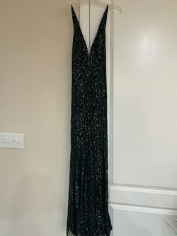 Lulus Green Size 8 Plunge 50 Off A-line Dress on Queenly