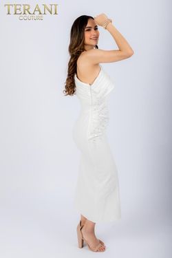 Style 232C1106 Terani Couture White Size 4 Bachelorette Jersey Mini Cocktail Dress on Queenly