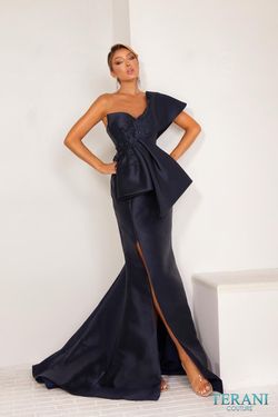 Style 241E2468 Terani Couture Blue Size 10 Tall Height Navy Side slit Dress on Queenly