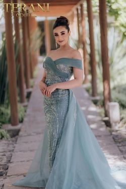 Style 232E1334 Terani Couture Green Size 4 Floor Length Tulle Pageant Straight Dress on Queenly