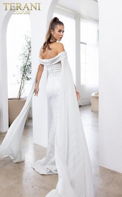 Style 241M2721 Terani Couture Silver Size 22 Plus Size Tall Height 241m2721 Straight Dress on Queenly