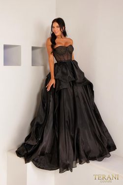 Style 241P2209 Terani Couture Black Size 12 Floor Length Tall Height Ball gown on Queenly