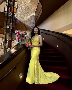 Dhey Galaviz Yellow Size 2 Pageant Free Shipping Medium Height Train Dress on Queenly