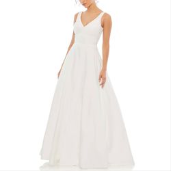 Style 48924 Mac Duggal White Size 6 Tulle A-line Wedding Polyester Ball gown on Queenly