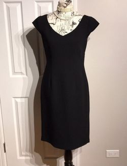 Tahari Black Size 6 Straight Interview Wedding Guest Cocktail Dress on Queenly