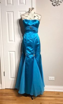 Fire & Ice Blue Size 4 Wedding Guest Vintage Cocktail Satin Mermaid Dress on Queenly