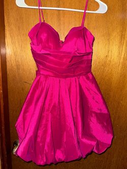 Windsor Pink Size 4 Flare Cocktail Dress on Queenly