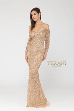 Terani Couture Nude Size 8 Straight Dress on Queenly