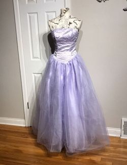 Venus Purple Size 0 Floral Strapless 70 Off Ball gown on Queenly