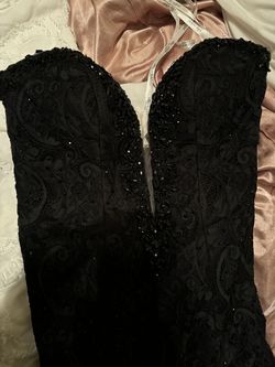 Ellie Wilde Black Size 6 Strapless Mermaid Dress on Queenly