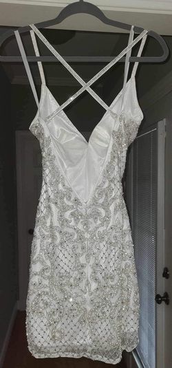Primavera White Size 0 Mini 50 Off Cocktail Dress on Queenly