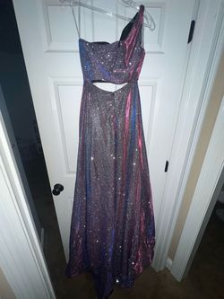 Ellie Wilde Purple Size 2 Prom Tall Height Ball gown on Queenly