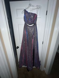 Ellie Wilde Purple Size 2 Prom Tall Height Ball gown on Queenly